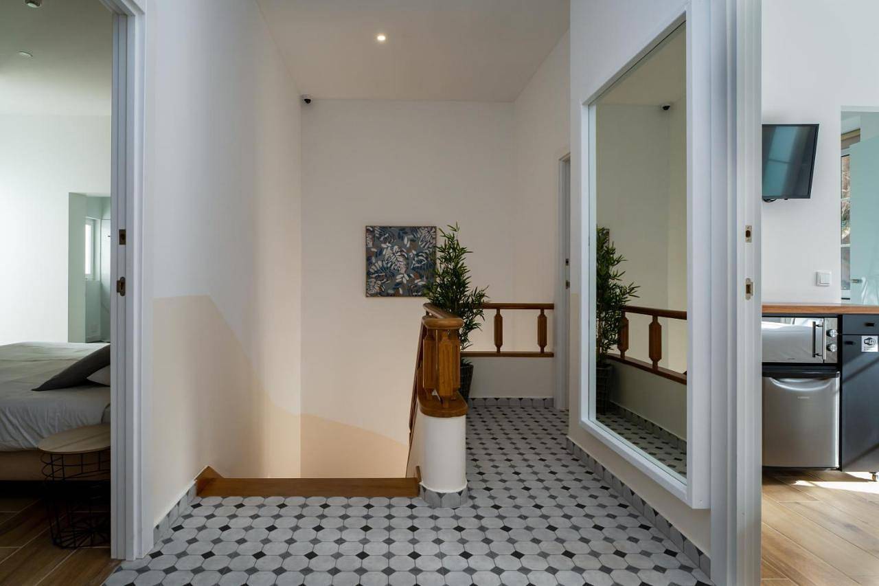 Alameda Guesthouse by Boutique Taipas Garagem para motos in Portimão, Distrito de Faro