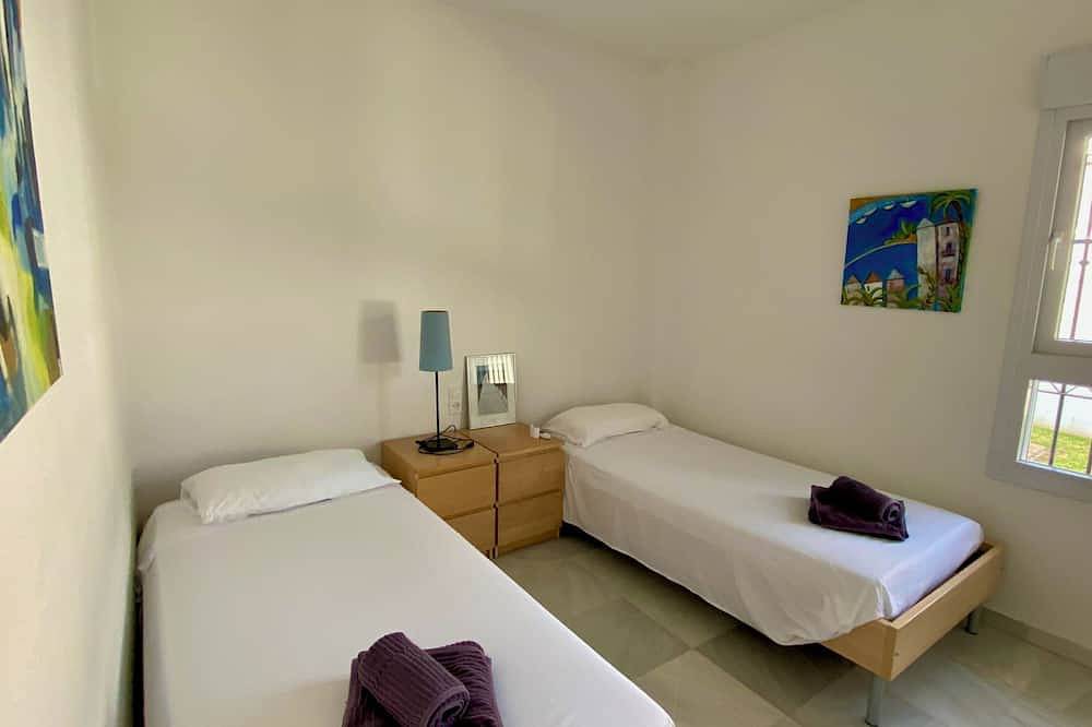 Luxury Private Villa with private swimming pool, courtyard and gardens. in Playa Nueva Umbría, El Portil