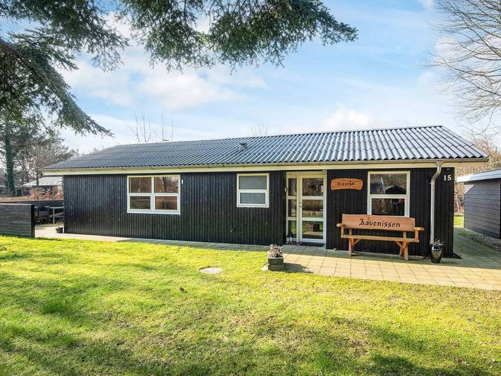 Ferienhaus für 6 Personen, mit Terrasse und Garten, kinderfreundlich in Kvie Sø
