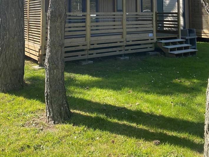 Flower Camping Le Rompval - Mobilheim 6 personen - Homeflower Premium 3 Schlafzimmer mit überdachter Terrasse + Geschirrspülmaschine in Bois de Cise, Mers-les-Bains