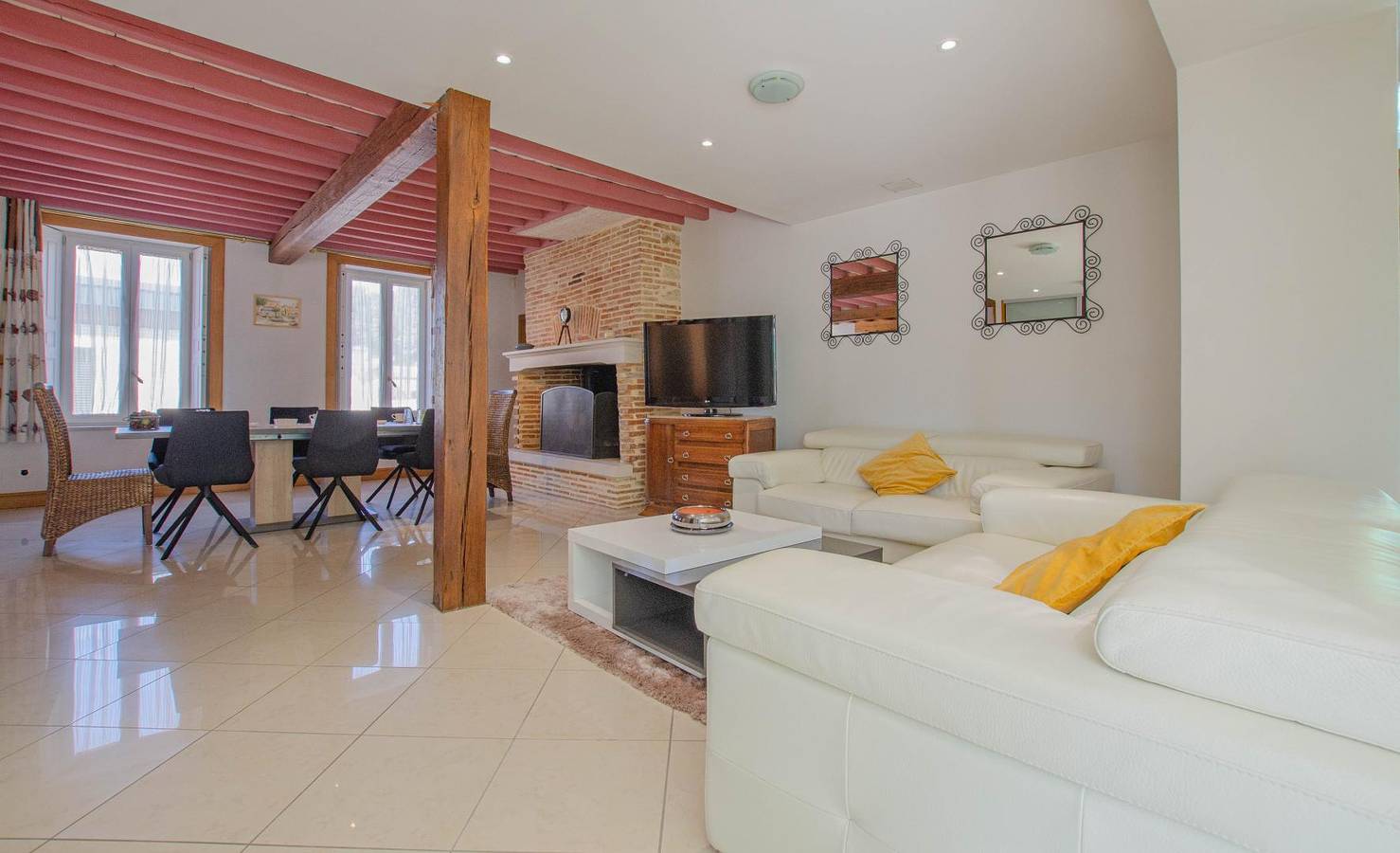 Manon des Lacs in Mesnil-Saint-Père, Parc naturel régional de la Forêt d'Orient