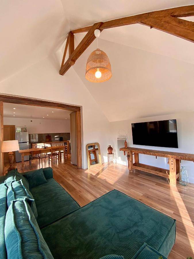 Gîte pour 2 personnes, avec terrasse et jardin dans Pont-sur-Seine