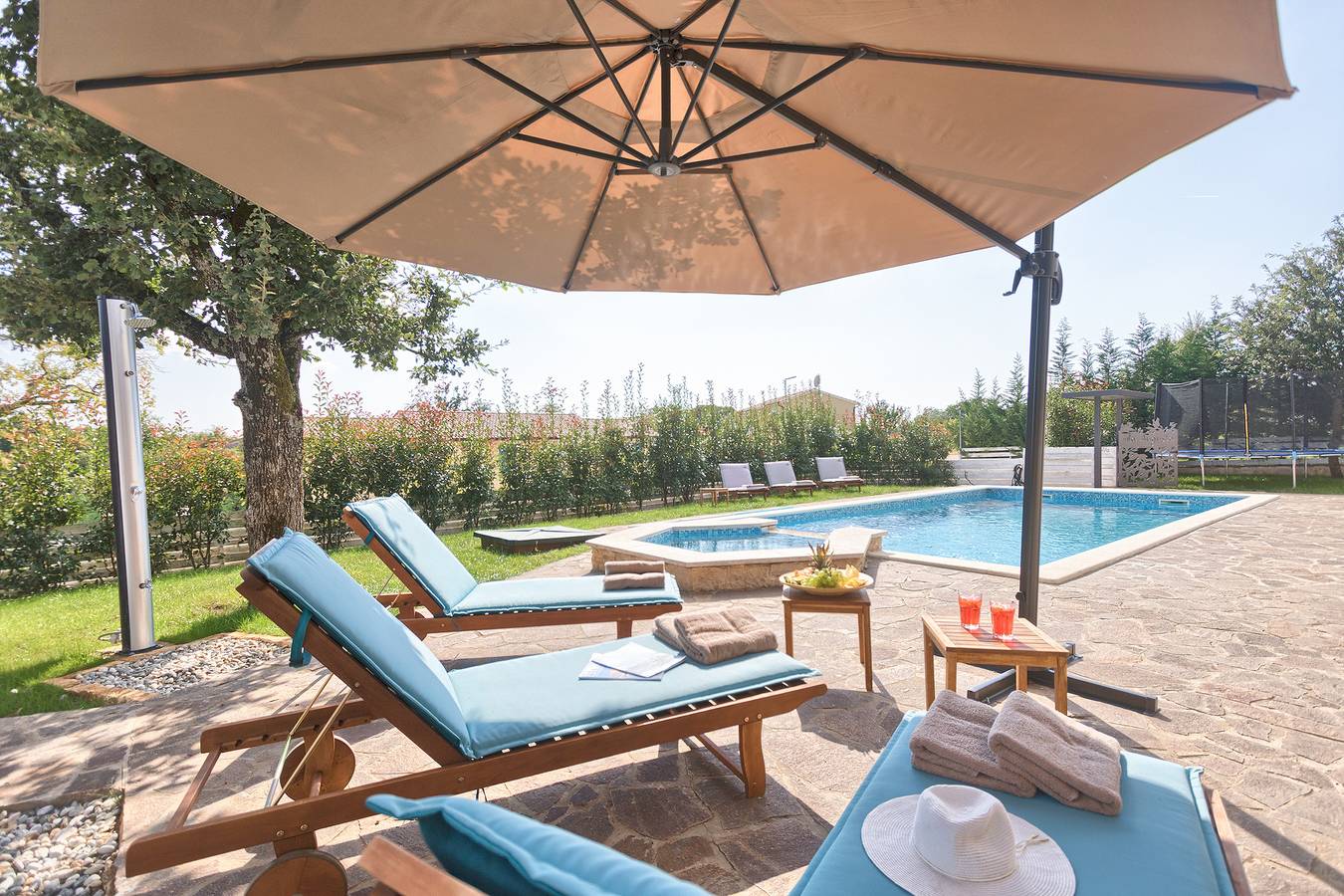 Villa für 10 Personen mit Balkon/Terrasse in Žminj, Zentralistrien