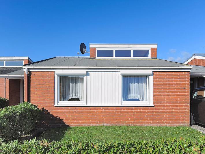 Ferienhaus für 4 Personen, mit Terrasse und Garten sowie Sauna in Neuharlingersiel - 2