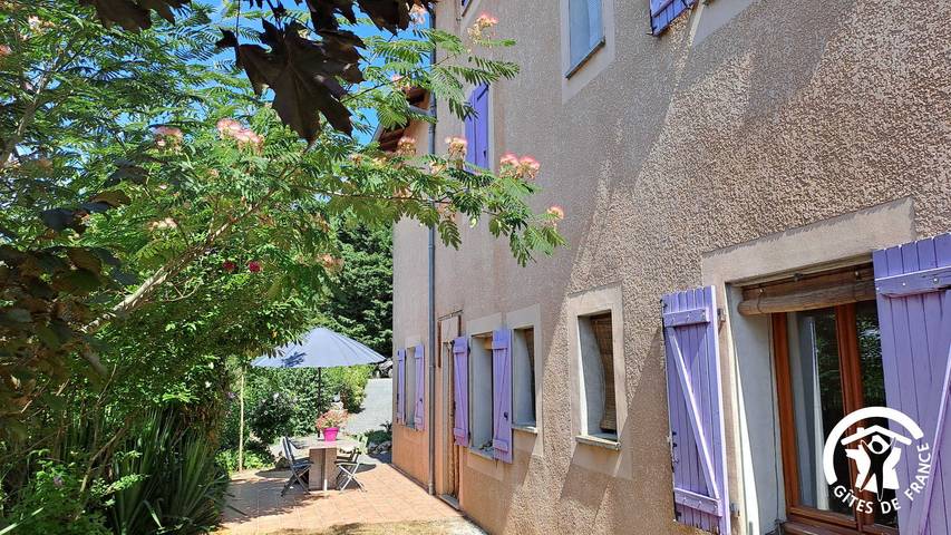 Gîte pour 4 personnes, avec terrasse