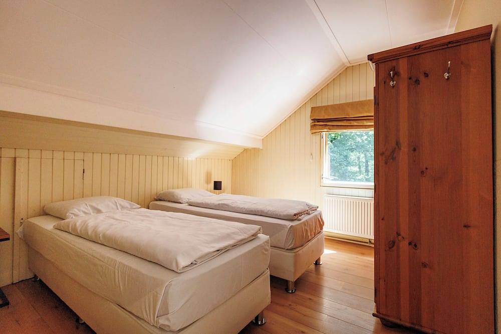 Beautiful villa on estate including use of sauna in Soest (Niederlande), Utrecht und Umgebung