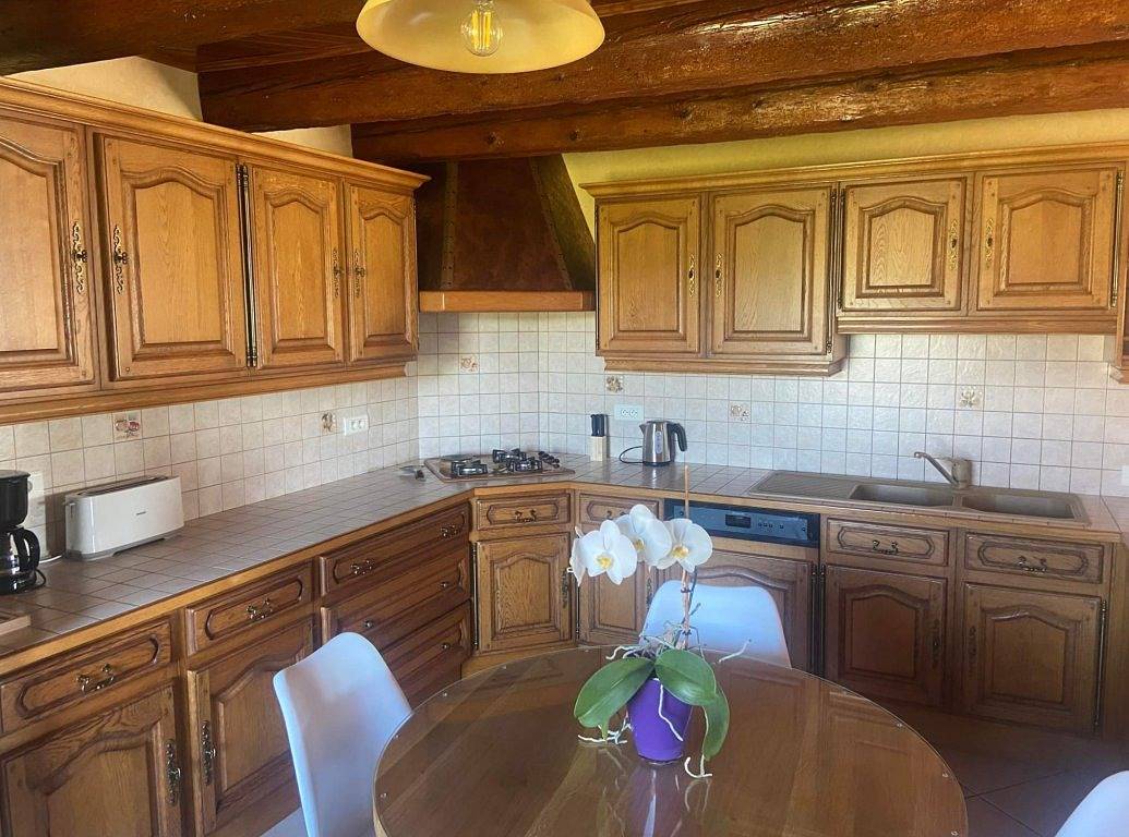 Location Maison 4 chambres in Venteuges, Haute-Loire