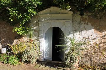Gîte pour 6 personnes, avec jardin ainsi que jacuzzi et terrasse à Angles
