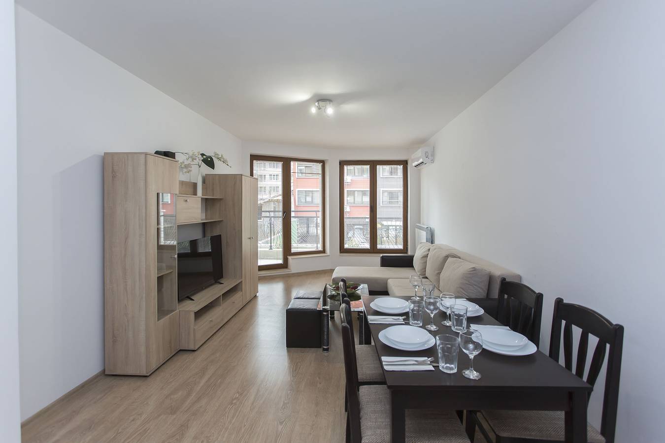 Ganze Wohnung, Bright 1Bdr Apartment near Center - Free Parking in Sofia, Bulgarien