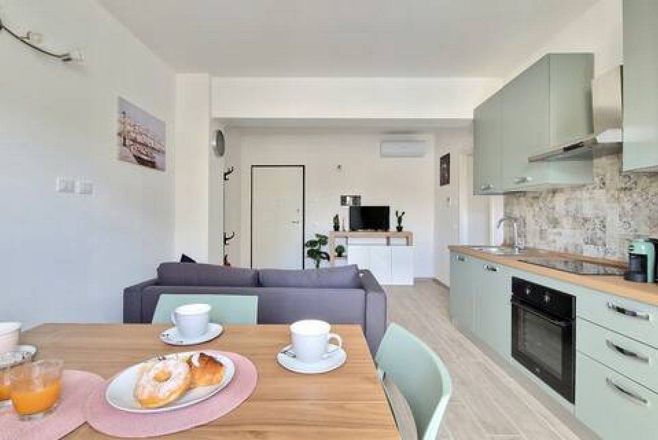 Ganze Wohnung, Federica House – [Zentrum Piazza] Wlan Klimaanlage Balkon Design in San Benedetto del Tronto, Riviera delle Palme