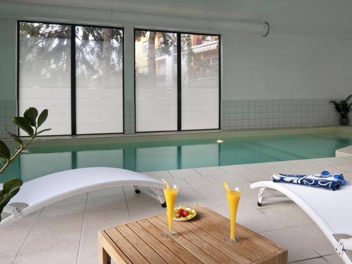 Location de vacances pour 2 personnes, avec vue ainsi que jardin et piscine à Saint-Louis - 3