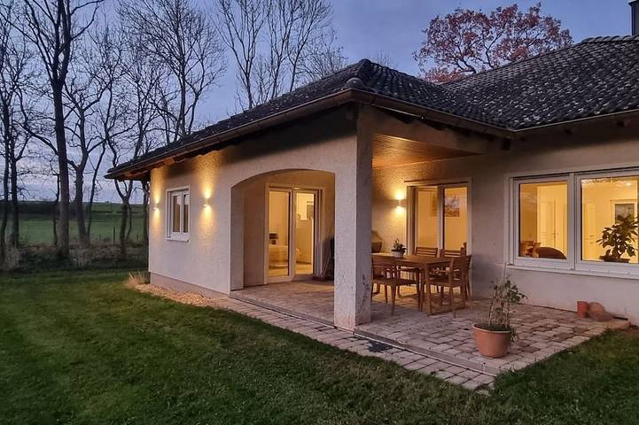 Ferienhaus für 6 Personen, mit Sauna und Garten, mit Haustier