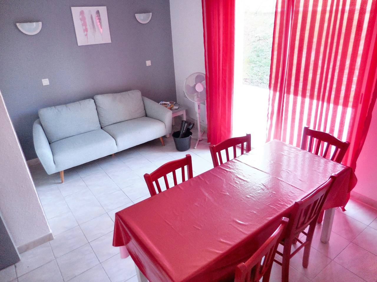 Maison charmante à Salavas avec piscine et jardin in Salavas, Ardèche