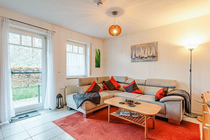 Ferienwohnung für 4 Personen, mit Terrasse und Garten in Juliusruh - 3