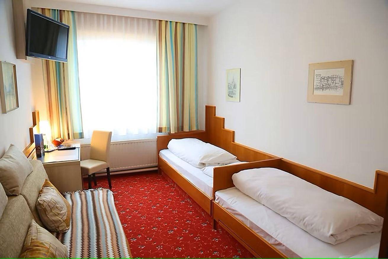 Hotel für 2 Personen mit Garten in Steyr, Steyr-Kirchdorf