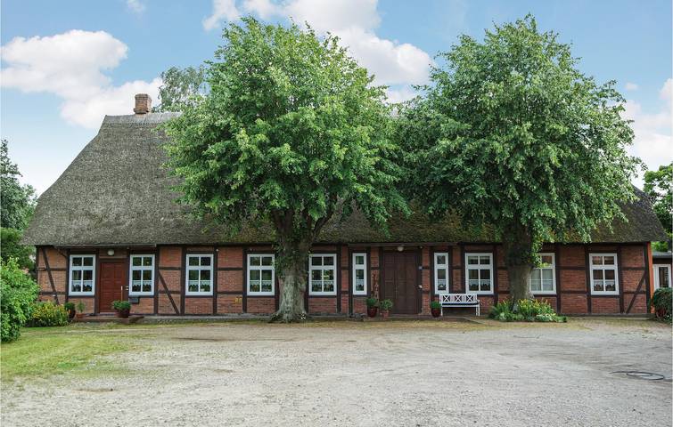 Ferienhaus für 6 Personen, mit Terrasse und Garten in Lutterbek