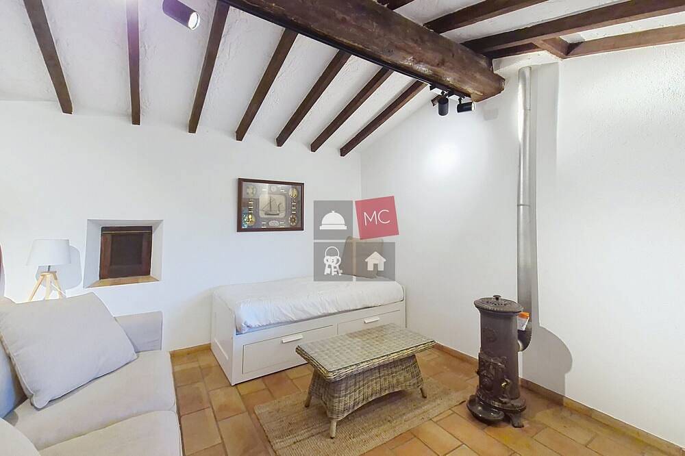 Appartement entier, Le Cabanon Dans La Foret in La Garde-Freinet, Côte méditerranéenne (France)