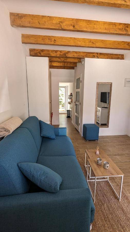 Appartement de vacances pour 2 personnes, avec jardin et piscine