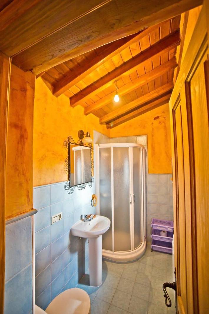 Gîte pour 7 personnes, avec vue et terrasse, animaux acceptés à Mogarraz - 4