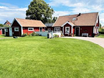 Ferienwohnung für 3 Personen, mit Terrasse und Garten in Halmstad