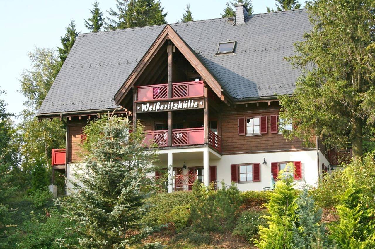 Ferienanlage Zum Silberstollen 2 Häuser am Berg Polderhof und Weißeritzhütte in Schellerhau, Altenberg