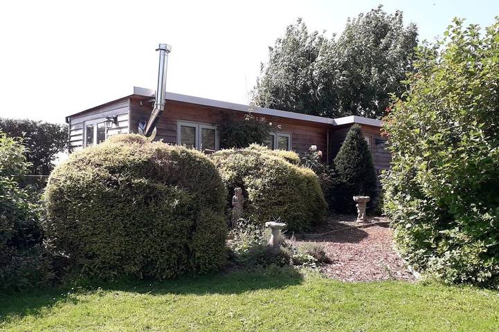 Holiday rental for 4 people, with garden in Dorset