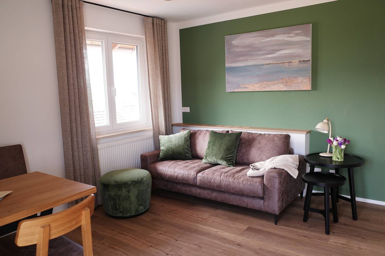 Ganze Wohnung, Ferienwohnung Säntis, 45qm mit Balkon und Wlan in Wannental, Lindau