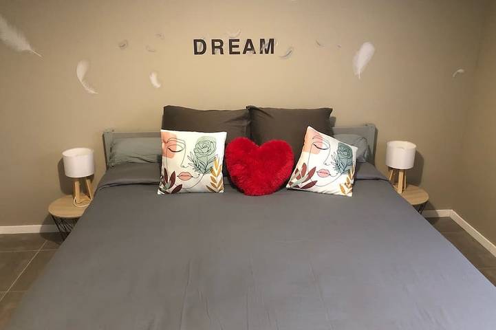 Ganze Wohnung, L'alcove du 510 *** private spa, sauna and games room in Montauban, Tarn-et-Garonne