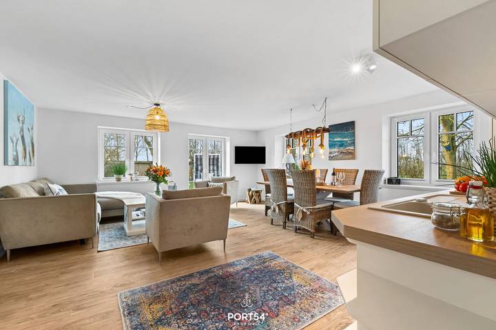 Ferienhaus für 6 Personen, mit Terrasse und Garten sowie Ausblick in Hedwigenkoog