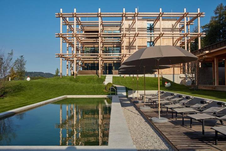 Hotel für 2 Personen, mit Balkon und Terrasse sowie Garten und Pool