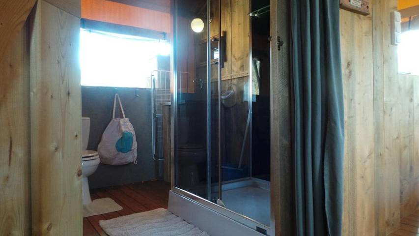 Gîte pour 5 personnes, avec vue et piscine ainsi que jardin et vue sur le lac, animaux acceptés à Monprimblanc - 2