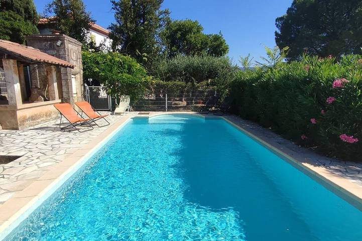 Villa pour 6 personnes, avec piscine à Draguignan