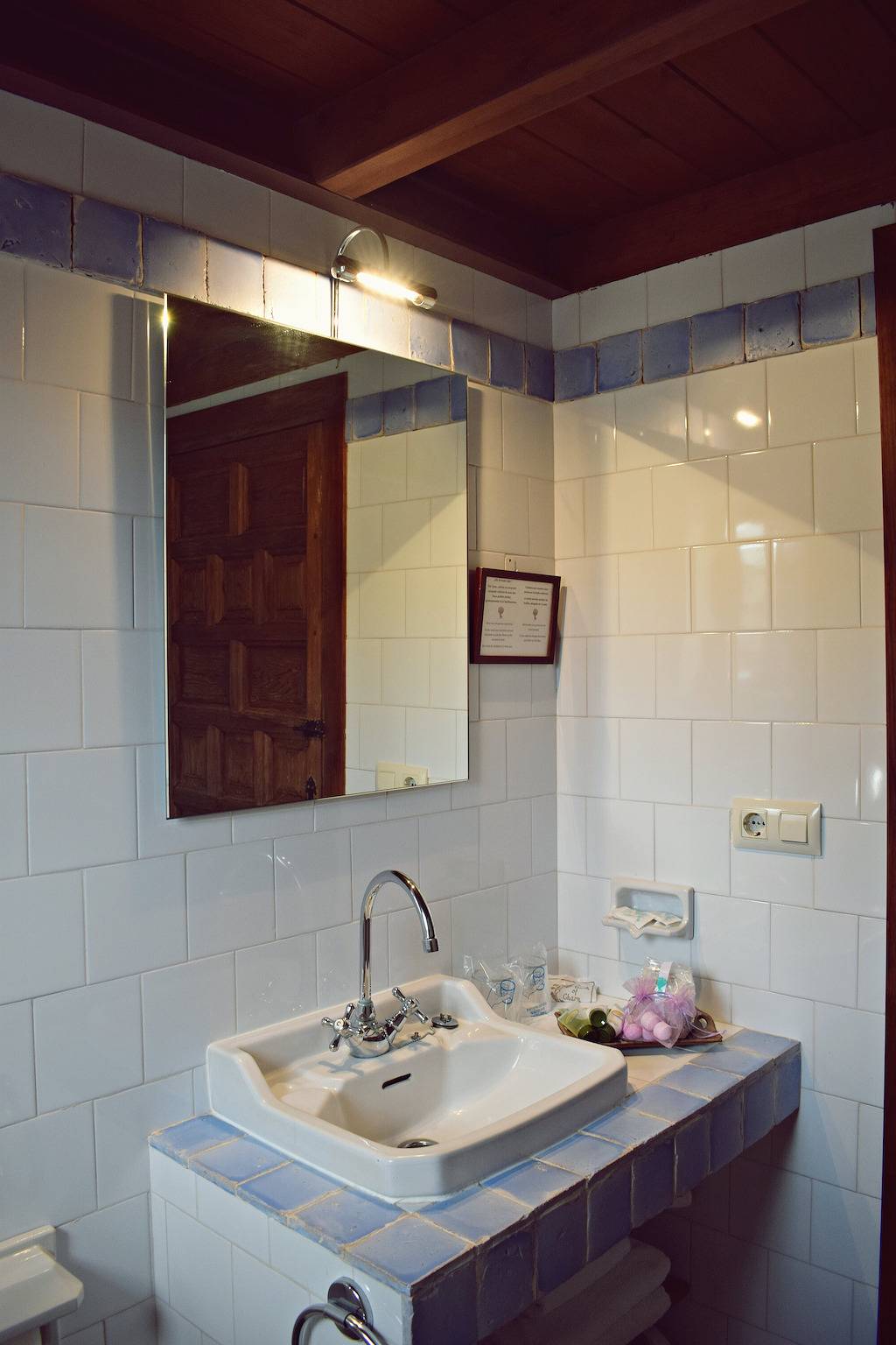 Estudio entero, Habitación 'La Camara' con piscina compartida, Wi-Fi y aire acondicionado in Consuegra, Provincia de Toledo