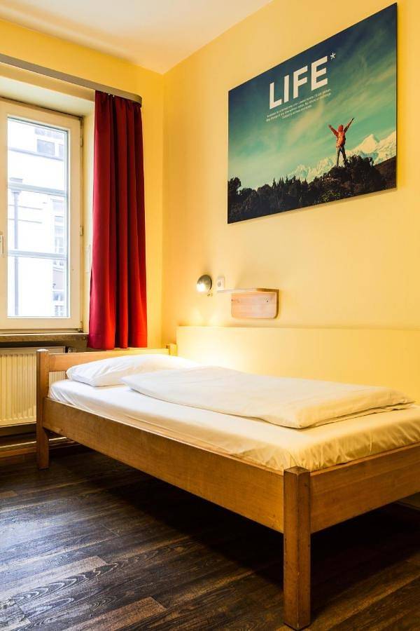 Hostel für 2 Personen in München - 4
