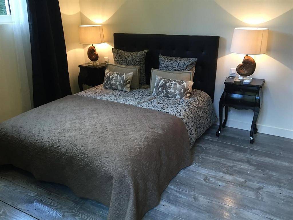 Deluxe Suite in Saint-Dizier, Haute-Marne