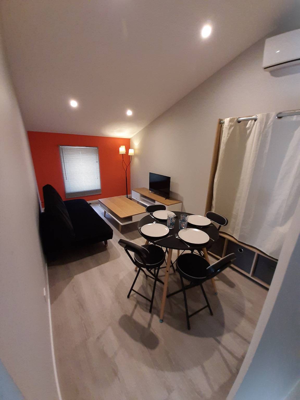 Appartement entier, Appart 103 - T2 Cosy 40 m2 in Bourg-Saint-Andéol, Privas