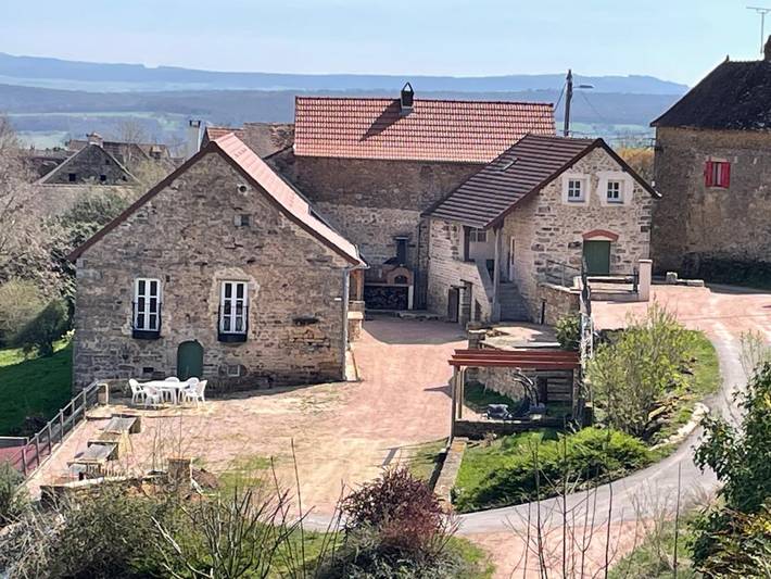 Gîte pour 10 personnes, avec Balcon ainsi que Terrasse et Jardin