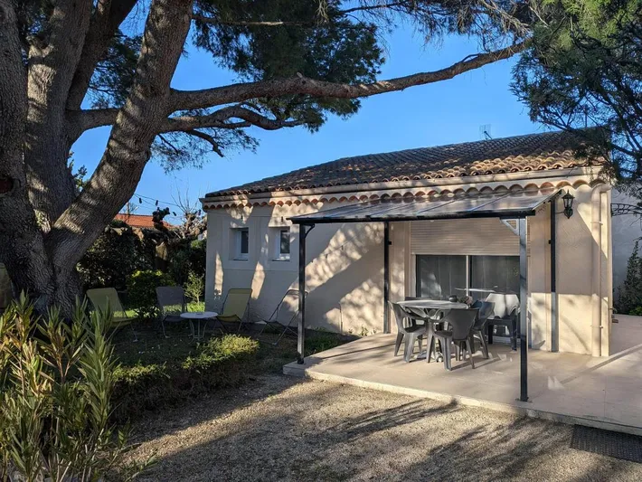 Casa de vacaciones para 4 personas, con terraza y jardín - 1