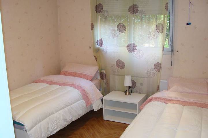 Apartamento entero, T4 cerca de Hypercentre, coche privado y logia in Minimes-Barrière de Paris (Toulouse), Toulouse