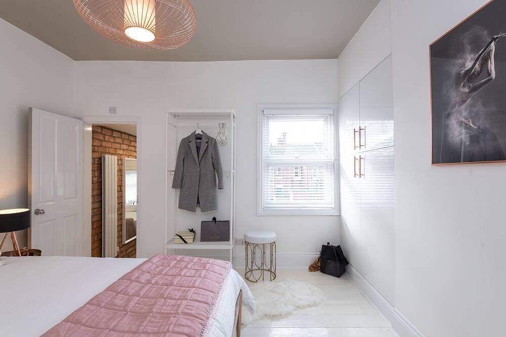 Cherry Orchard -  a holiday let that sleeps 6 guests  in 3 bedrooms in Shrewsbury, Shropshire