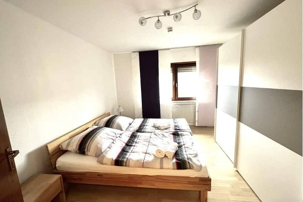 Ganze Wohnung, Große Ferienwohnung, Apartment in Leimen Wehome Komfort in Leimen, Rheinebene