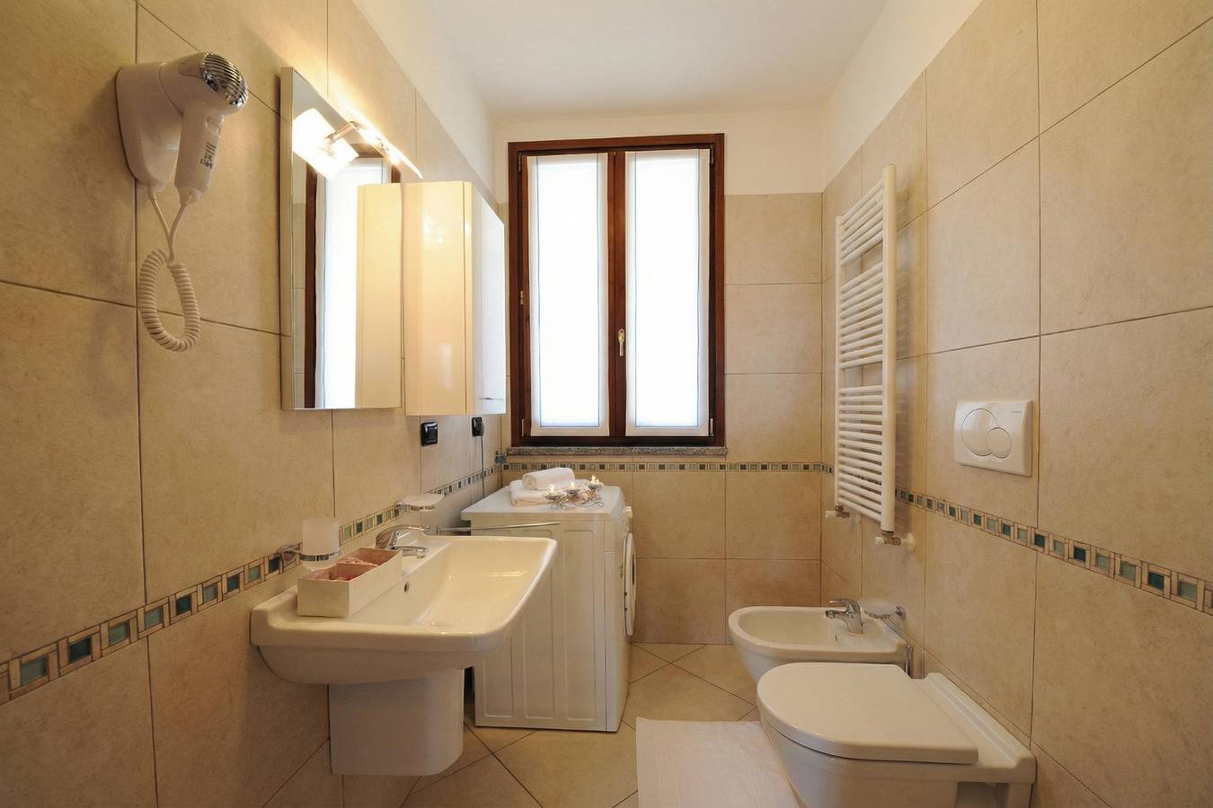 Ganze Wohnung, Residence Eden Magnolia 18 in Argegno, Gemeinde Argegno