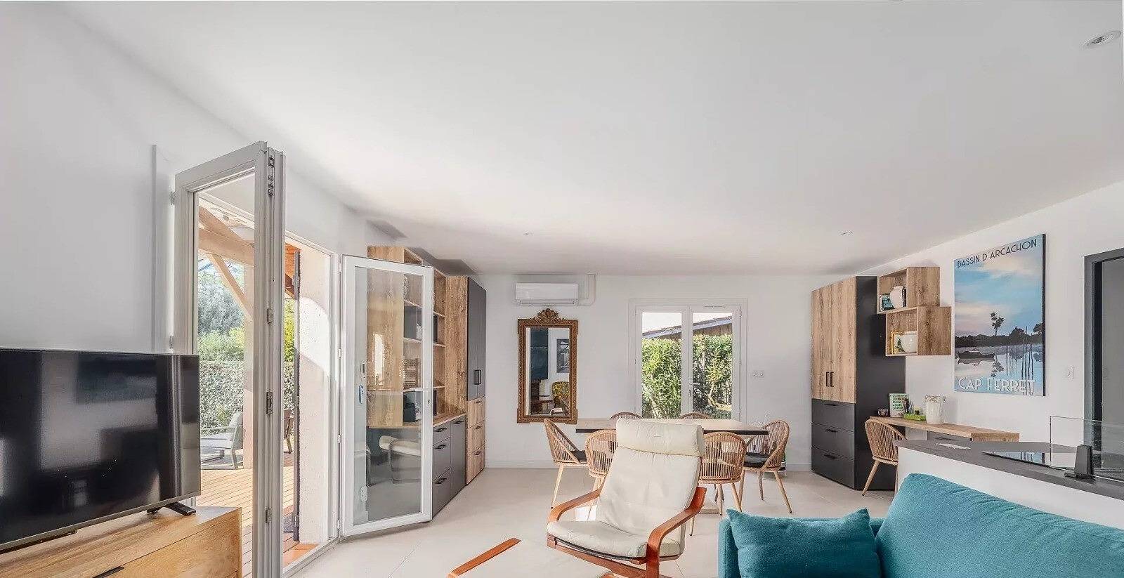 Maison de vacances « Villa Mésange » avec piscine  in Lège-Cap-Ferret, Région d'Arcachon