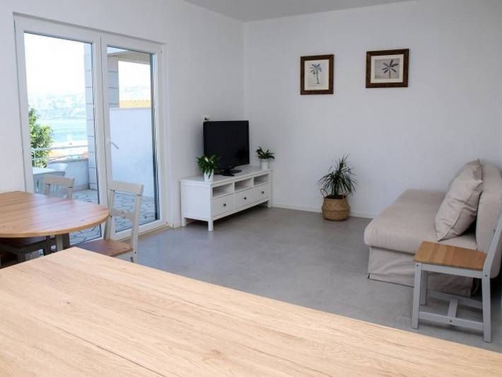 Apartament wakacyjny dla 5 osób, z balkon/ taras, zwierzęta dozwolone w Postira