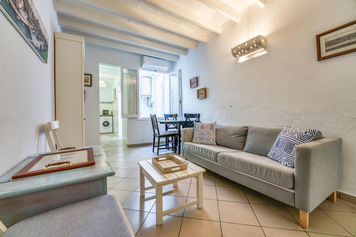 Encantadora casa de vacaciones "Casa Juana" en el casco antiguo con Wi-Fi y aire acondicionado; aparcamiento disponible in Ciudadela, Costa de Menorca