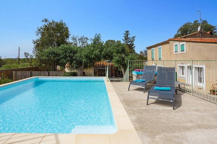 Villa for 2 people, with yard in Southern France