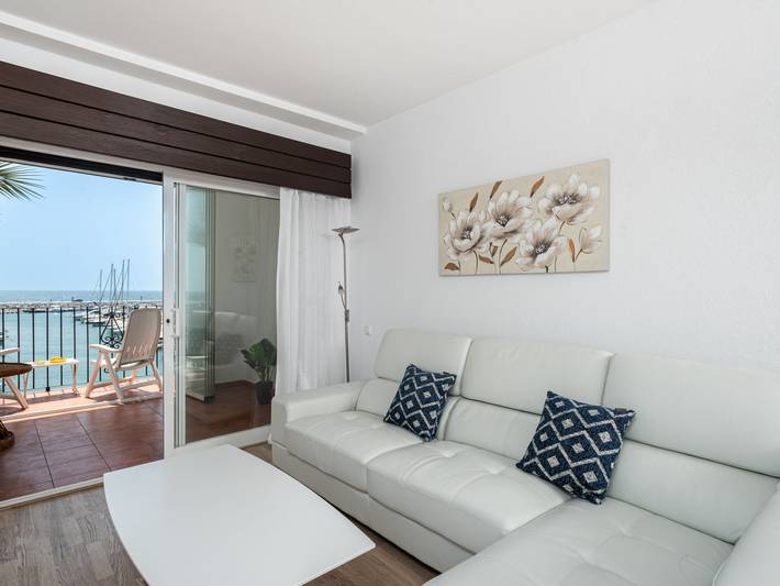 Ferienwohnung für 4 Personen, mit Balkon und Terrasse sowie Ausblick in Marbella - 3
