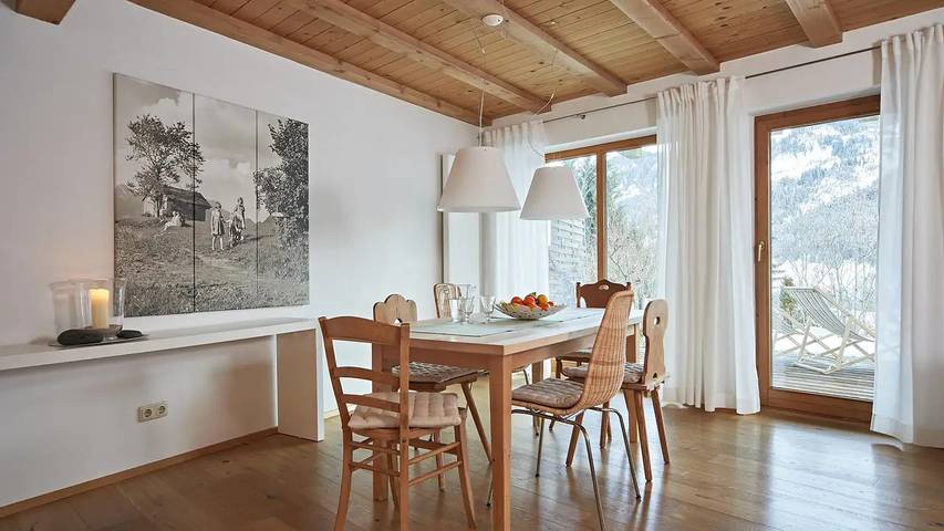 Ferienwohnung für 2 Personen, mit Garten in Vorderhindelang