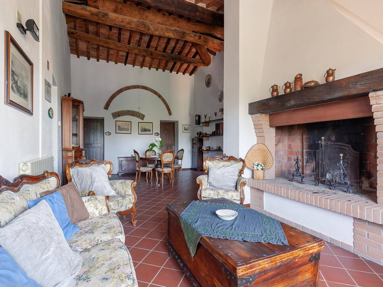 Ganze Wohnung, Wohnung in Peccioli mit Pool in Peccioli, Pisa Provinz