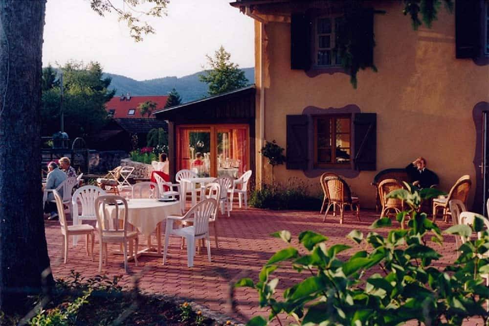 Appartement entier, Très beau Gîte pour 1 à 4 personnes in Sainte-Famille, Parc naturel régional des Ballons des Vosges